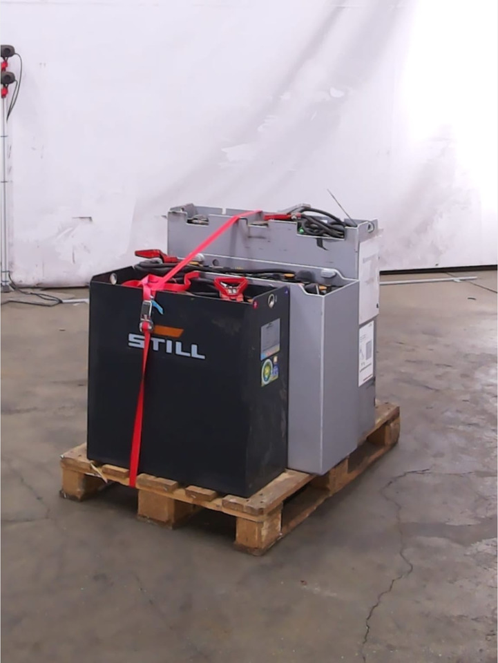 Battery Package - 4 Pcs. - البطارية - معدات المناولة: صور 3 Battery Package - 4 Pcs. - البطارية - معدات المناولة: صور 3