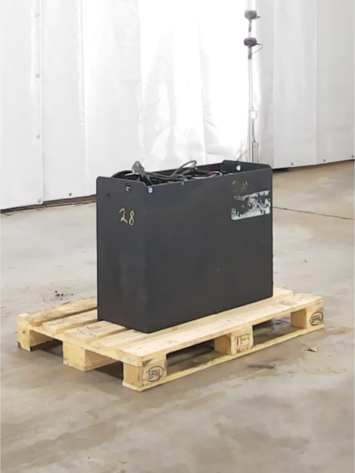 HOPPECKE Battery 24V 575Ah - البطارية - معدات المناولة: صور 1 HOPPECKE Battery 24V 575Ah - البطارية - معدات المناولة: صور 1
