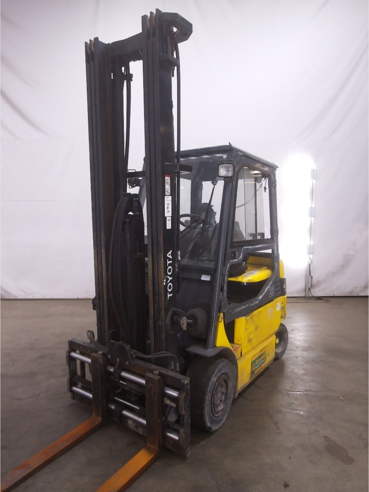 Package 5: TOYOTA 7FBMF25 & 7FBMF30 - رافعة شوكية كهربائية: صور 2 Package 5: TOYOTA 7FBMF25 & 7FBMF30 - رافعة شوكية كهربائية: صور 2