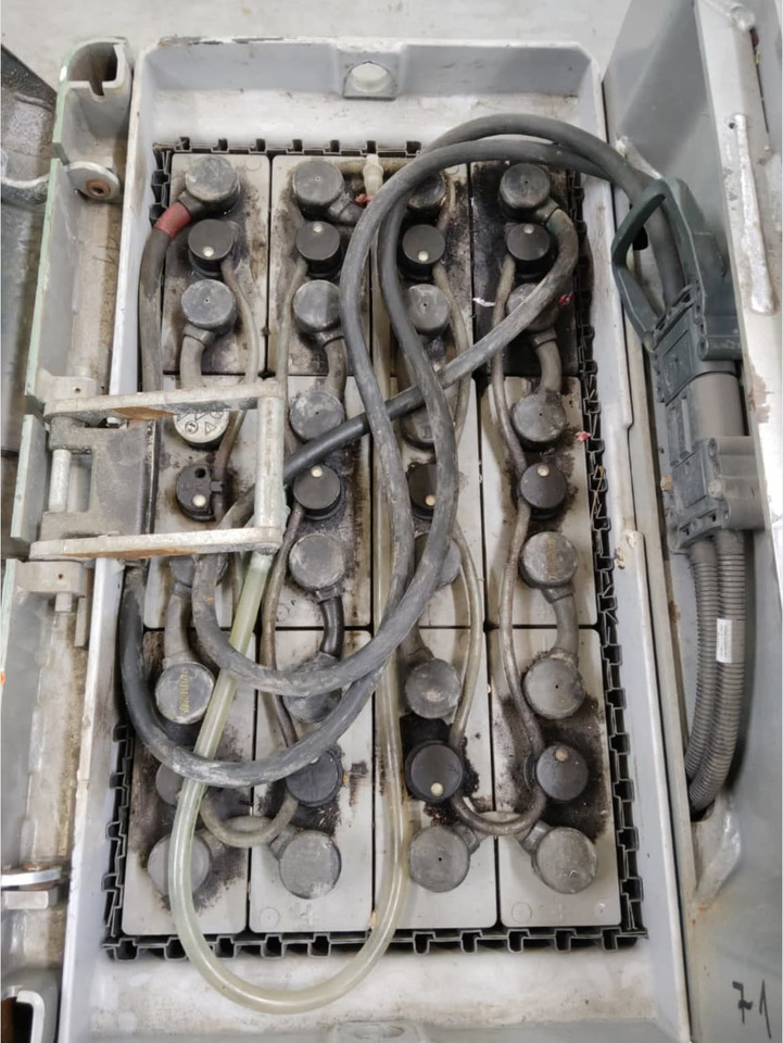STILL EXU-S24/2400mm - معدات الرفع منخفض المستوى: صور 5 STILL EXU-S24/2400mm - معدات الرفع منخفض المستوى: صور 5
