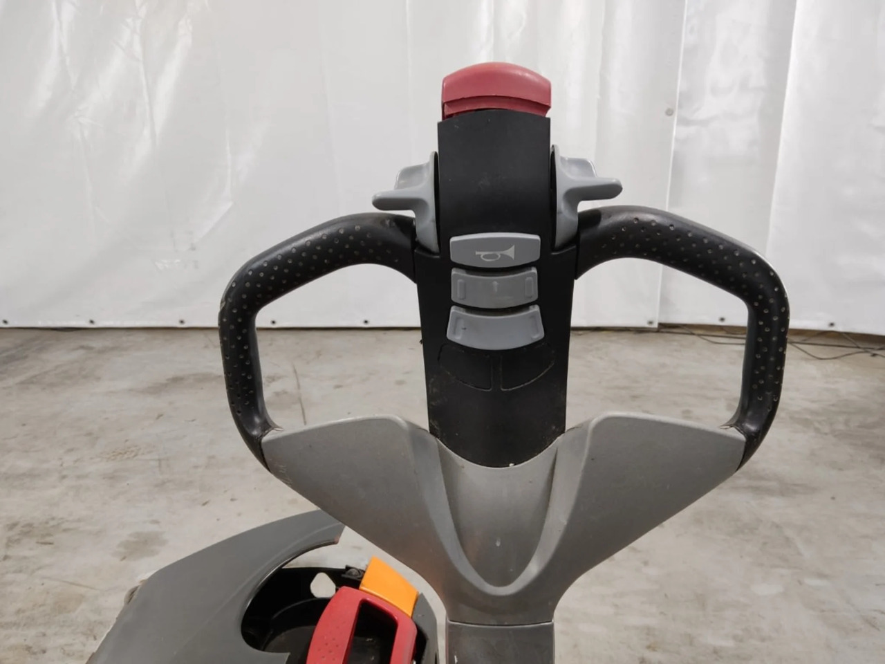 STILL EXU20 - معدات الرفع منخفض المستوى: صور 3 STILL EXU20 - معدات الرفع منخفض المستوى: صور 3