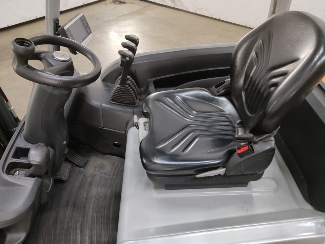 STILL RX20-16P - رافعة شوكية كهربائية: صور 3 STILL RX20-16P - رافعة شوكية كهربائية: صور 3