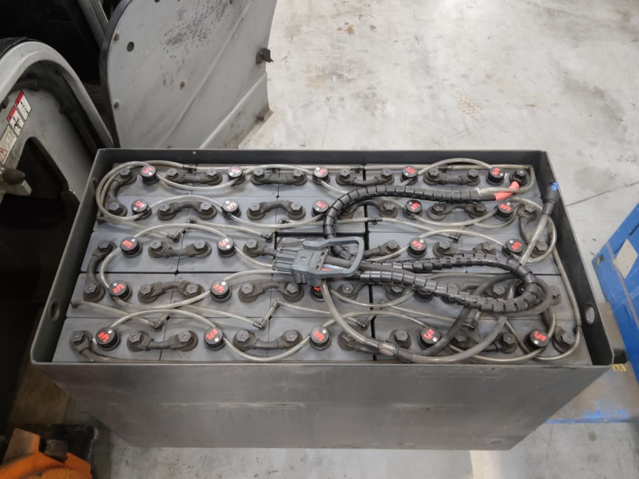 STILL RX20-20P - رافعة شوكية كهربائية: صور 4 STILL RX20-20P - رافعة شوكية كهربائية: صور 4