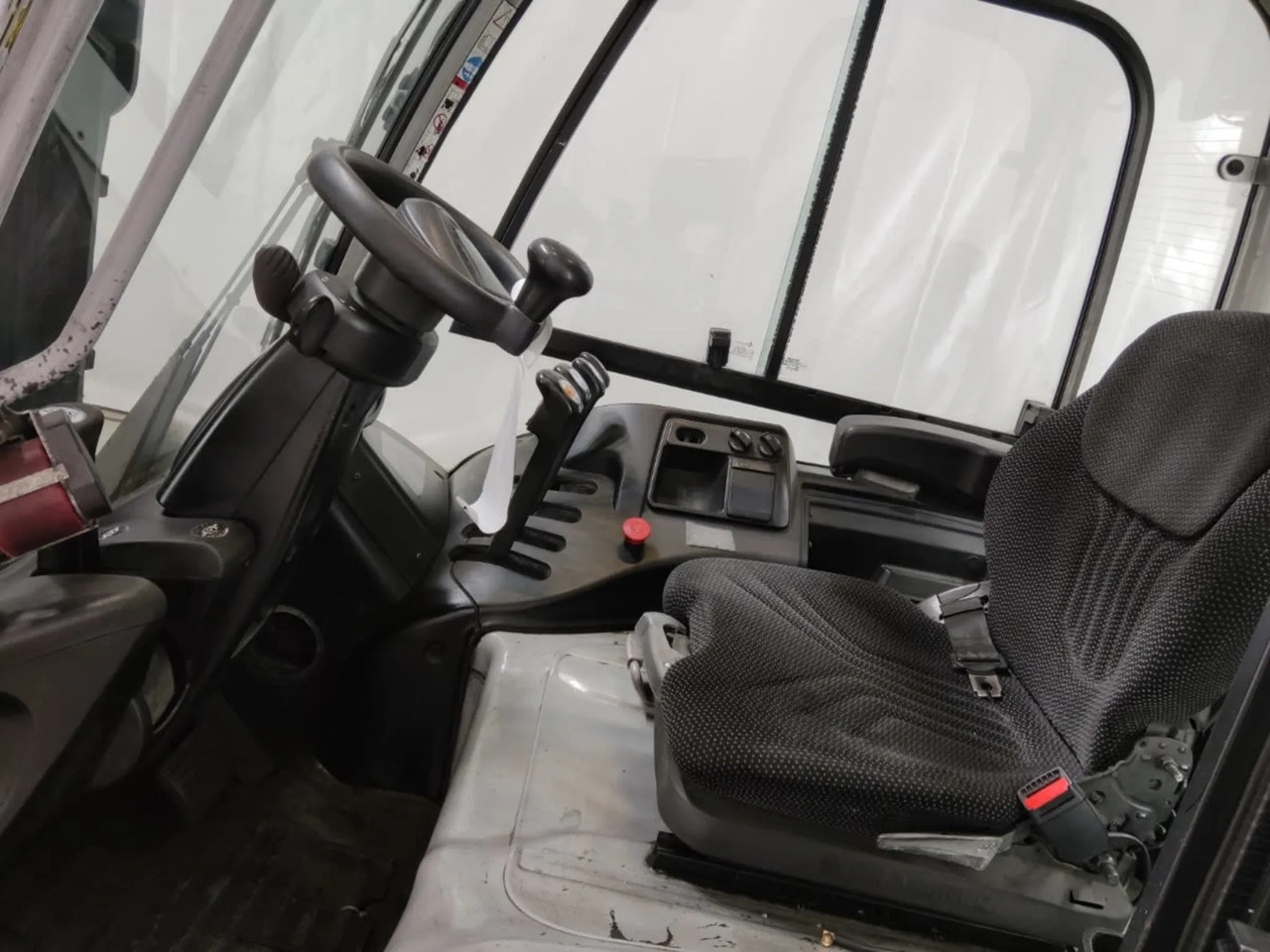 STILL RX60-30/600 - رافعة شوكية كهربائية: صور 3 STILL RX60-30/600 - رافعة شوكية كهربائية: صور 3