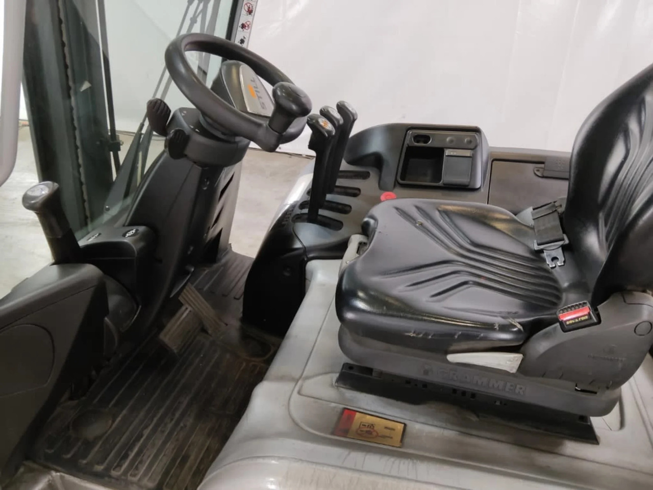 STILL RX60-30 - رافعة شوكية كهربائية: صور 3 STILL RX60-30 - رافعة شوكية كهربائية: صور 3