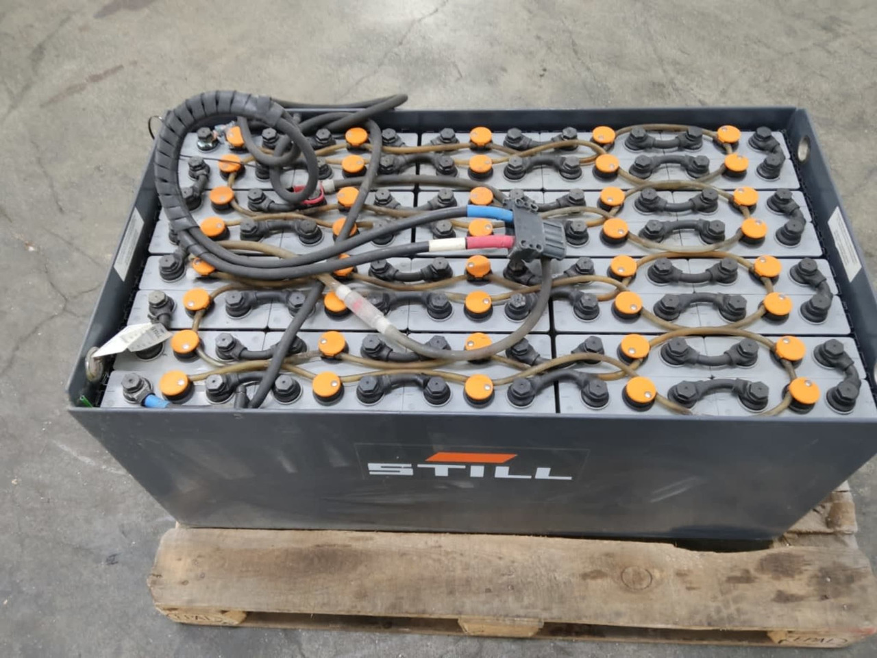 TAB Battery 80V 240Ah - البطارية - معدات المناولة: صور 4 TAB Battery 80V 240Ah - البطارية - معدات المناولة: صور 4