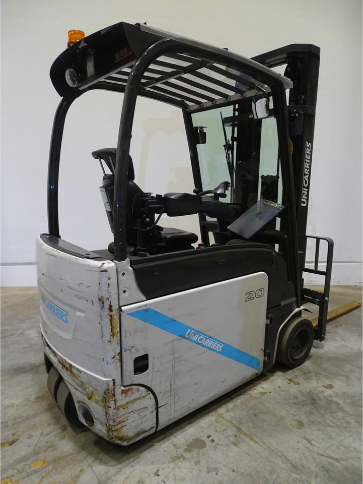 Unicarriers AG2N1L20Q - رافعة شوكية كهربائية: صور 3 Unicarriers AG2N1L20Q - رافعة شوكية كهربائية: صور 3