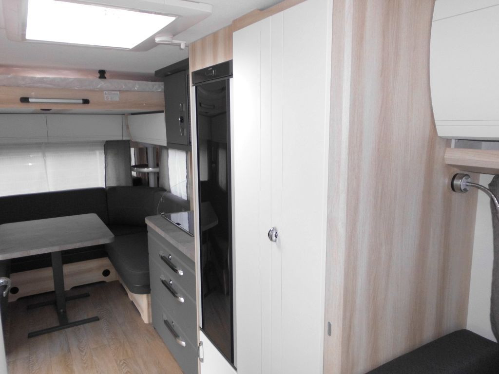 كرفان سحب Hobby De Luxe 515 UHK 2025 PICO Hubbett+K.Betten: صور 14