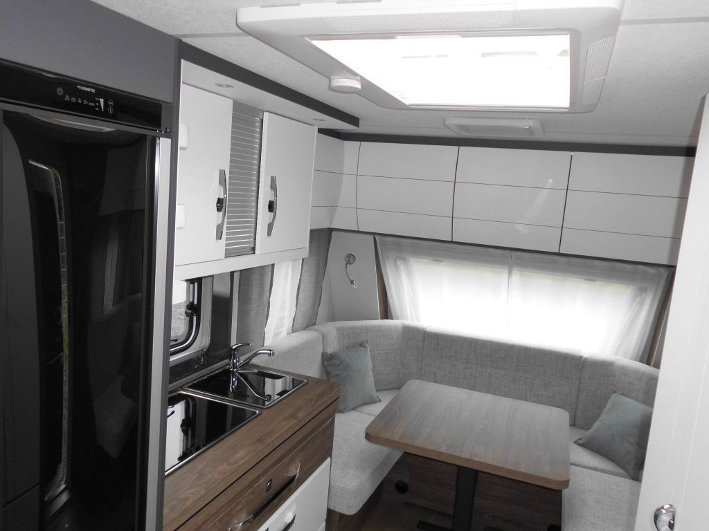 Hobby Excellent Edition 540 WLU 2026 2000kg., - كرفان سحب: صور 5 Hobby Excellent Edition 540 WLU 2026 2000kg., - كرفان سحب: صور 5