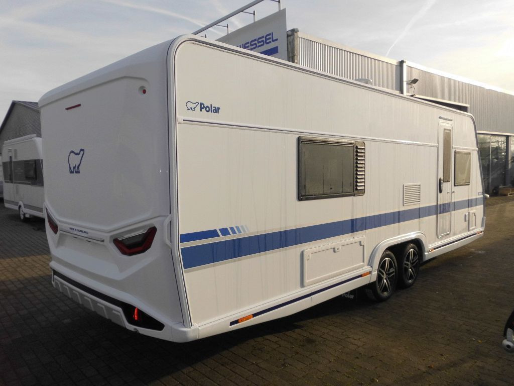 Polar 650 BSA Blueline Heckbad Einzelbetten 2xALDE ++ - كرفان سحب: صور 4 Polar 650 BSA Blueline Heckbad Einzelbetten 2xALDE ++ - كرفان سحب: صور 4