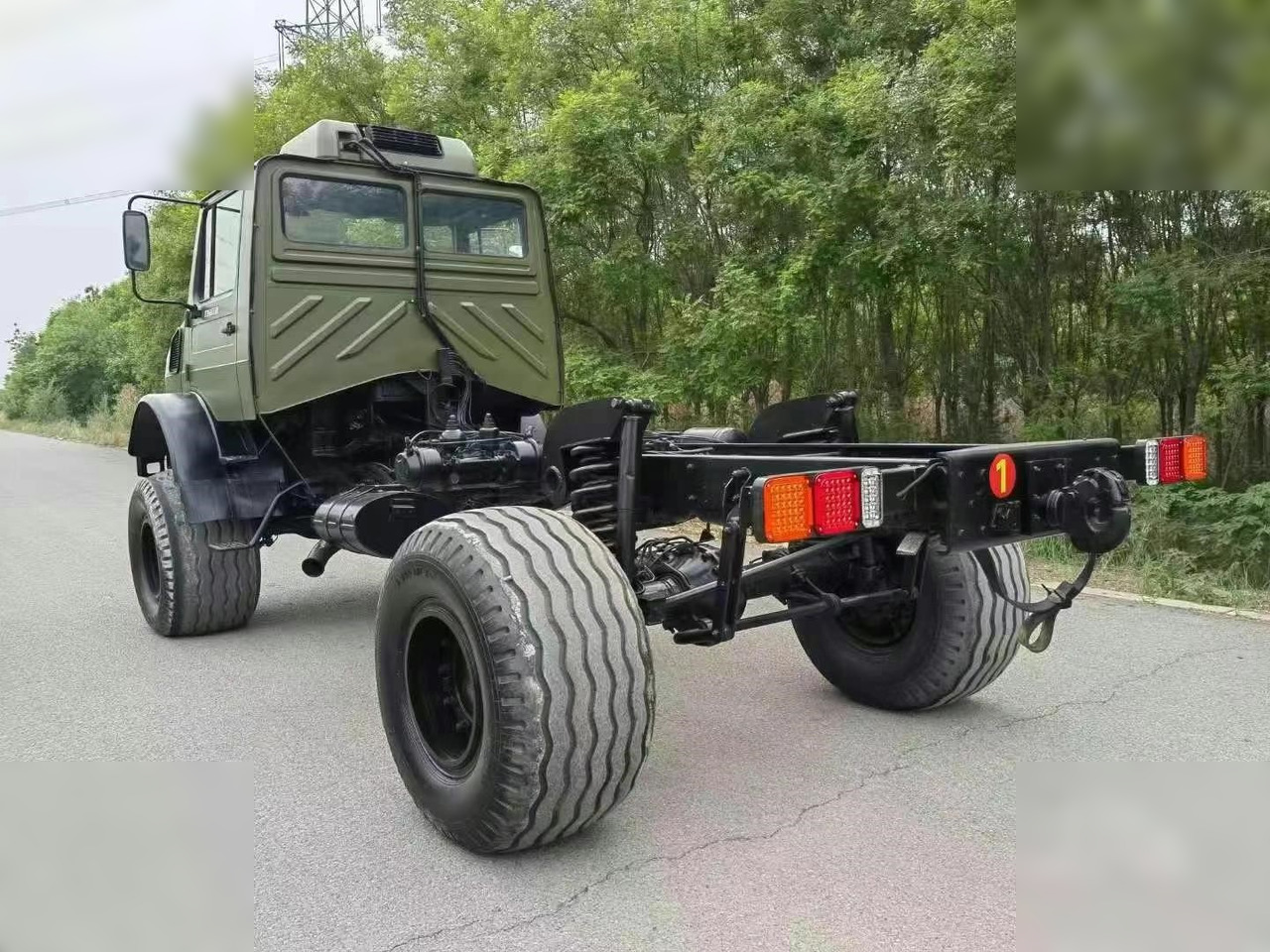 1995 MERCEDES-BENZ UNIMOG 2150 - الشاسيه شاحنة: صور 2 1995 MERCEDES-BENZ UNIMOG 2150 - الشاسيه شاحنة: صور 2