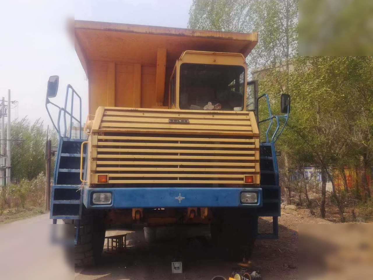 2000 BELAZ 75473 - شاحنة قلابة للمحاجر: صور 4 2000 BELAZ 75473 - شاحنة قلابة للمحاجر: صور 4
