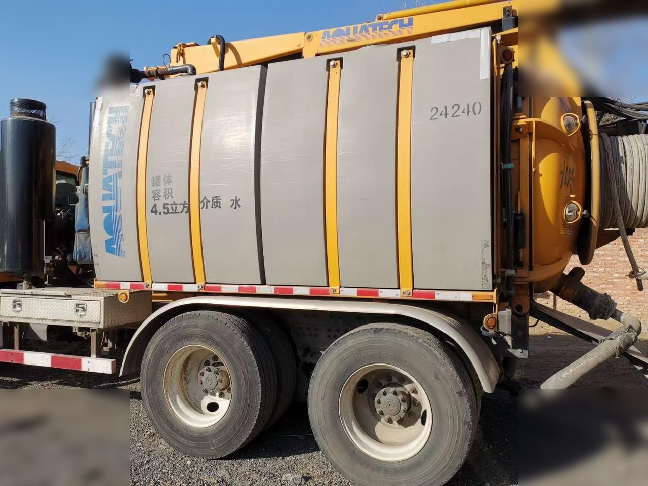 2007 AQUATECH B10 - فراغ شاحنة: صور 2 2007 AQUATECH B10 - فراغ شاحنة: صور 2