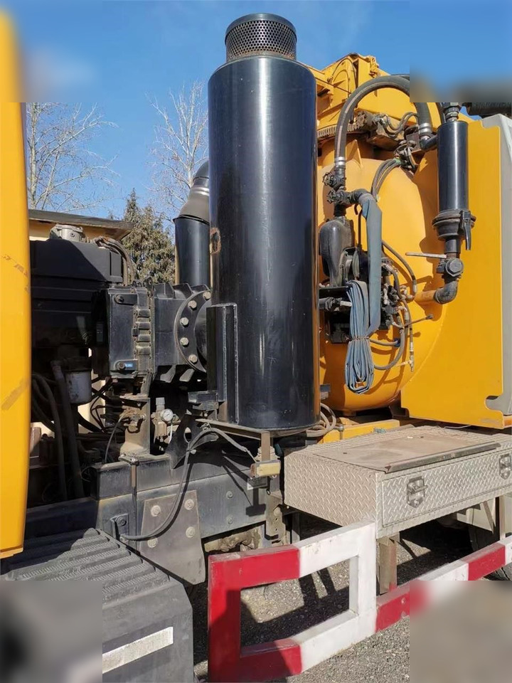 2007 AQUATECH B10 - فراغ شاحنة: صور 3 2007 AQUATECH B10 - فراغ شاحنة: صور 3