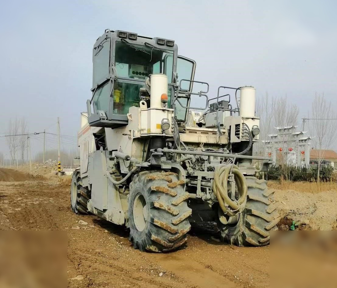 2010 WIRTGEN WR2500S - مثبت التربة: صور 3 2010 WIRTGEN WR2500S - مثبت التربة: صور 3