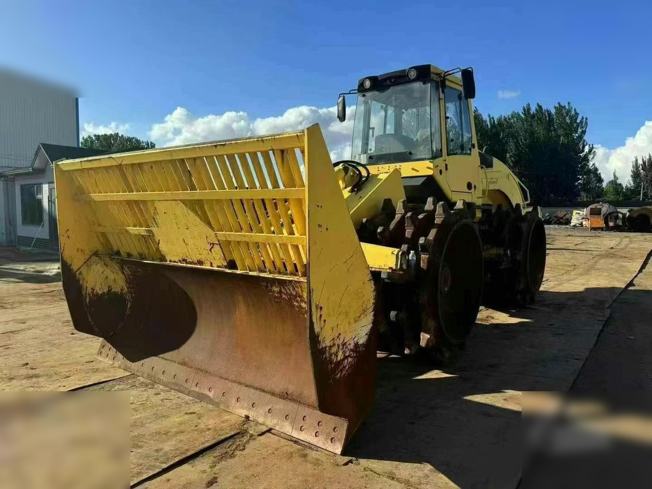 2013 BOMAG BC462RB - مدماج: صور 2 2013 BOMAG BC462RB - مدماج: صور 2