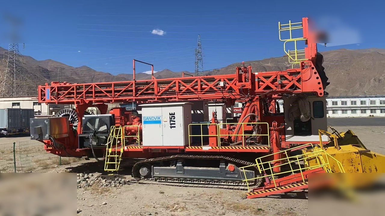 2016 SANDVIK D75KS - آلة حفر: صور 2 2016 SANDVIK D75KS - آلة حفر: صور 2