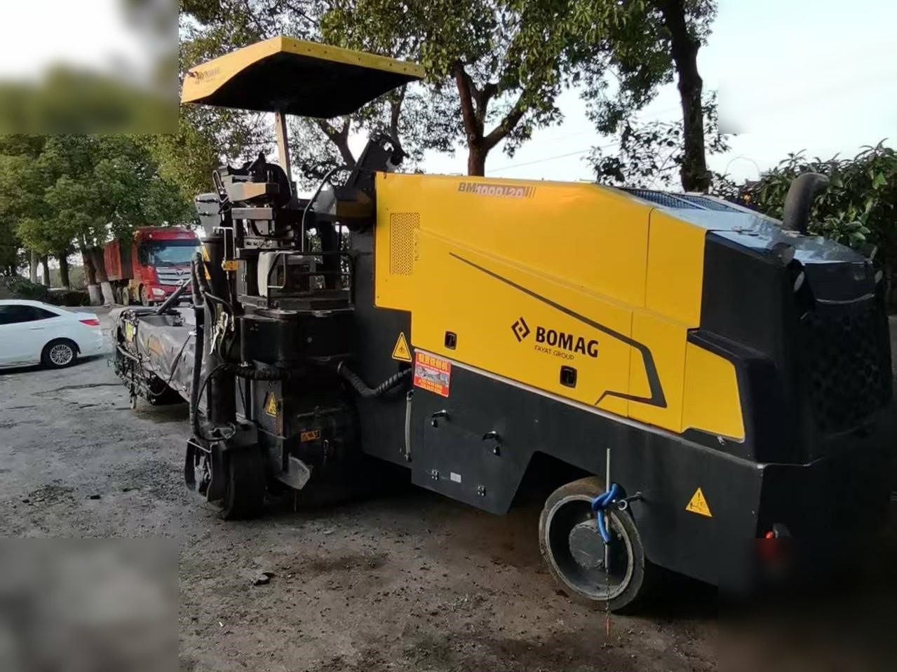 2021 BOMAG BM1000/20 - ماكينات لصقل الأسفلت: صور 1 2021 BOMAG BM1000/20 - ماكينات لصقل الأسفلت: صور 1