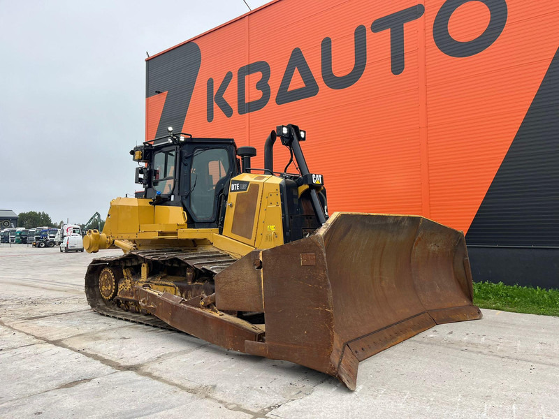 Caterpillar D7E LGP RIPPER / AC - بلدوزر: صور 4 Caterpillar D7E LGP RIPPER / AC - بلدوزر: صور 4