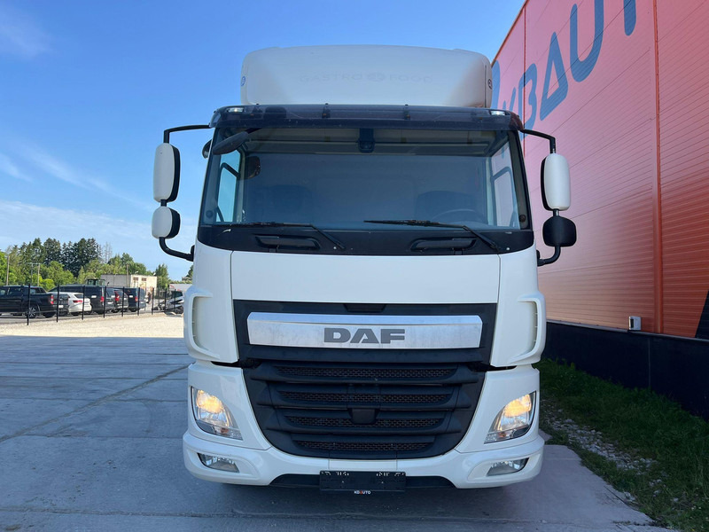 DAF CF 370 6x2*4 HULTSTEINS HS / BOX L=8744 mm - مبردة شاحنة: صور 2 DAF CF 370 6x2*4 HULTSTEINS HS / BOX L=8744 mm - مبردة شاحنة: صور 2