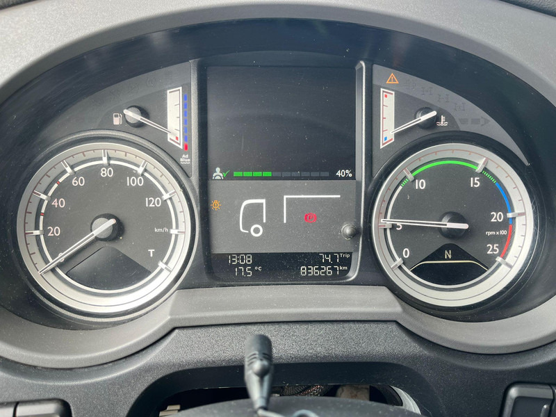 شاحنة جرار DAF XF 440 FTP 6x2: صور 13