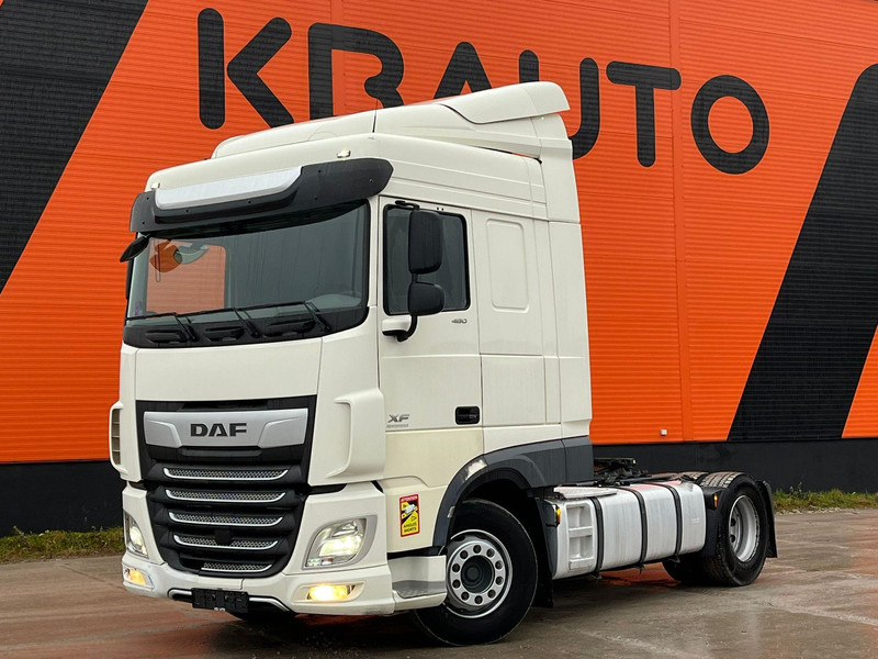 DAF XF 480 4x2 SPACE CAB - شاحنة جرار: صور 1 DAF XF 480 4x2 SPACE CAB - شاحنة جرار: صور 1