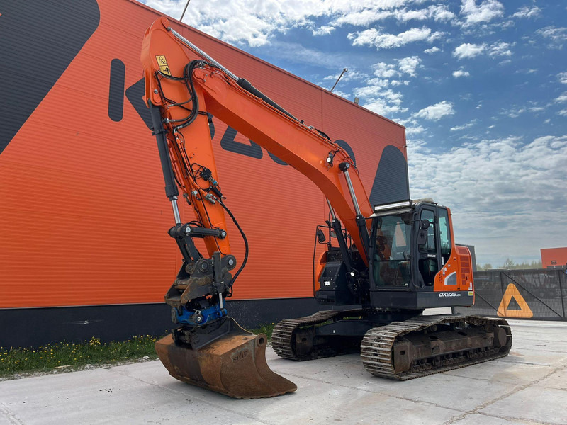 Doosan DX 235 LCR-5 3 D / ROTOTILT / CENTRAL LUBRICATION / AC - حفارات زحافة: صور 2 Doosan DX 235 LCR-5 3 D / ROTOTILT / CENTRAL LUBRICATION / AC - حفارات زحافة: صور 2