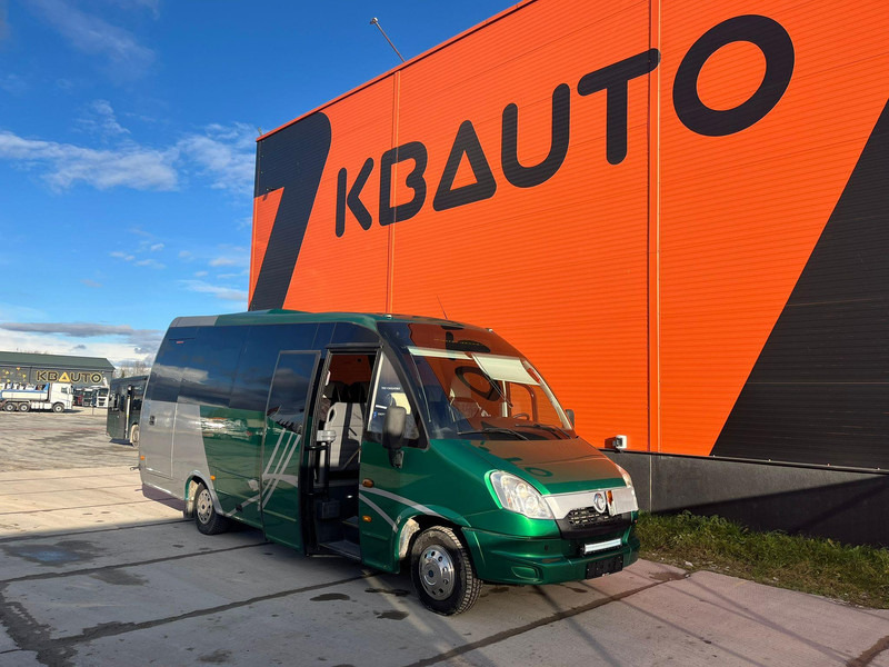 Iveco Indcar Wing 4x2 23 SEATS / AC / WEBASTO - حافلة صغيرة, ميكروباص: صور 1 Iveco Indcar Wing 4x2 23 SEATS / AC / WEBASTO - حافلة صغيرة, ميكروباص: صور 1