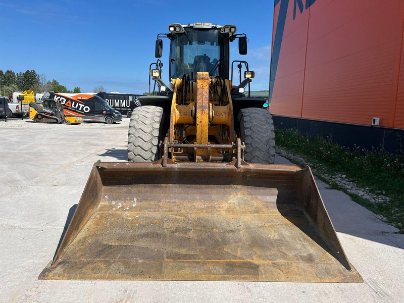 Liebherr L 550 4X4 AC / CENTRL LUBRICATION / SCALES - اللودر بعجل: صور 2 Liebherr L 550 4X4 AC / CENTRL LUBRICATION / SCALES - اللودر بعجل: صور 2