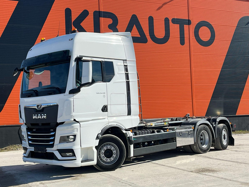 MAN TGX 26.510 6x2*4 JOAB L 20 ton / L=5400 / H=1570 mm / INTARDER - شاحنة ذات الخطاف: صور 1 MAN TGX 26.510 6x2*4 JOAB L 20 ton / L=5400 / H=1570 mm / INTARDER - شاحنة ذات الخطاف: صور 1