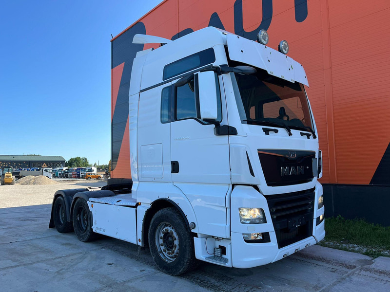 MAN TGX 28.500 6x2 XXL CAB / INTARDER / DOUBLE BOGIE - شاحنة جرار: صور 4 MAN TGX 28.500 6x2 XXL CAB / INTARDER / DOUBLE BOGIE - شاحنة جرار: صور 4