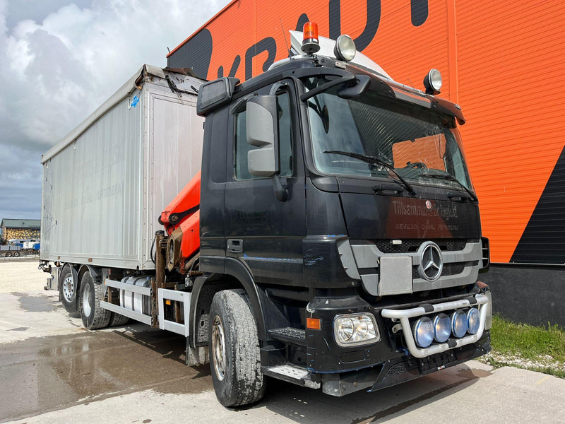 Mercedes-Benz Actros 2536 6x2*4 PK18002 / BOX L=6965 mm - شاحنات مسطحة, شاحنة كرين: صور 3 Mercedes-Benz Actros 2536 6x2*4 PK18002 / BOX L=6965 mm - شاحنات مسطحة, شاحنة كرين: صور 3