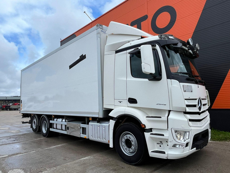 Mercedes-Benz Antos 2545 6x2*4 THERMOKING CO2 / BOX L=8427 mm - مبردة شاحنة: صور 4 Mercedes-Benz Antos 2545 6x2*4 THERMOKING CO2 / BOX L=8427 mm - مبردة شاحنة: صور 4