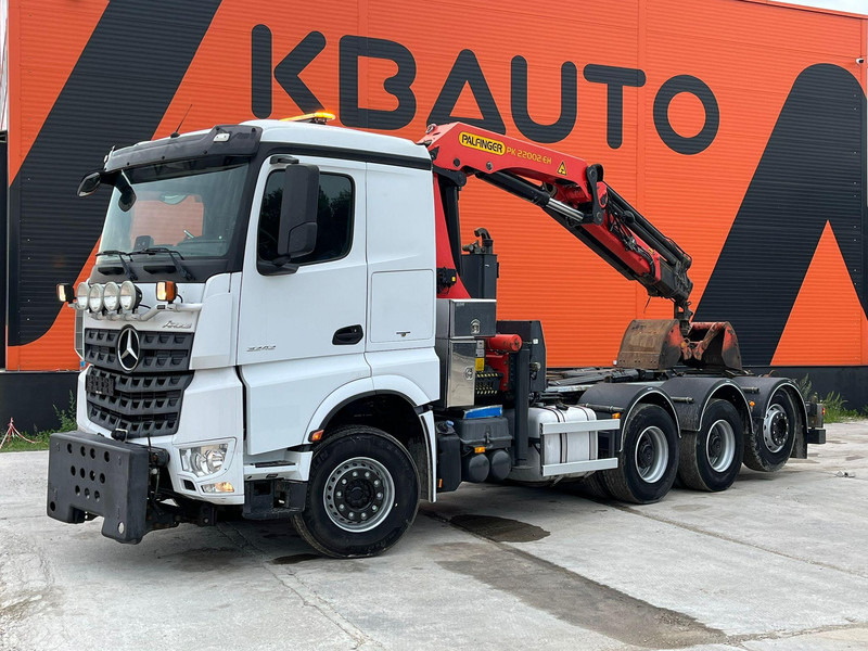 Mercedes-Benz Arocs 3242 8x4 PK22002 / RETARDER / SNOW PLOW EQUIPMENT / GRAPPLE - شاحنة ذات الخطاف, شاحنة كرين: صور 2 Mercedes-Benz Arocs 3242 8x4 PK22002 / RETARDER / SNOW PLOW EQUIPMENT / GRAPPLE - شاحنة ذات الخطاف, شاحنة كرين: صور 2