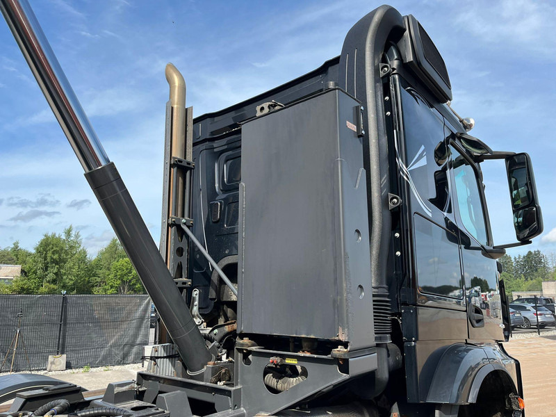 قلابات Mercedes-Benz Arocs 3253 8x4 RETARDER / SNOW PLOW EQUIPMENT: صور 16