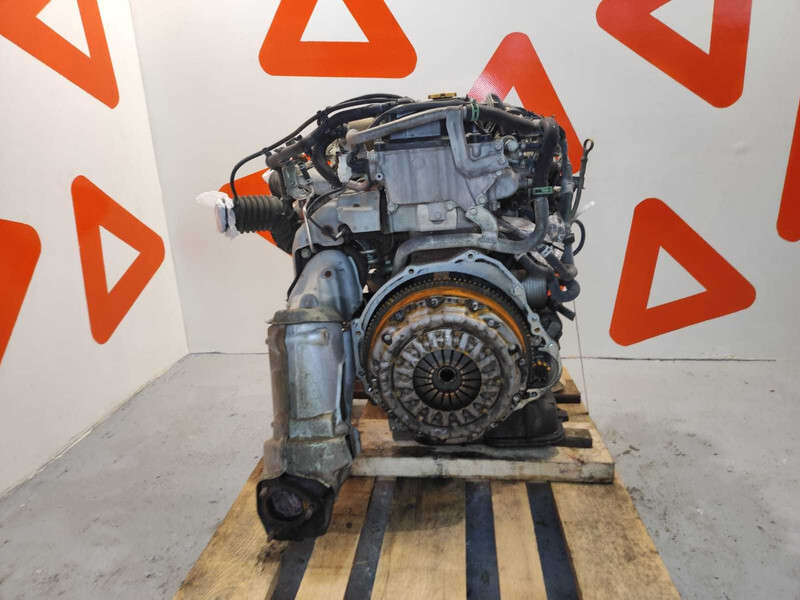 Nissan NT 400 CABSTAR ENGINE YD25DDTI / LOW MILEAGE 25704 km - المحرك - شاحنة: صور 4 Nissan NT 400 CABSTAR ENGINE YD25DDTI / LOW MILEAGE 25704 km - المحرك - شاحنة: صور 4