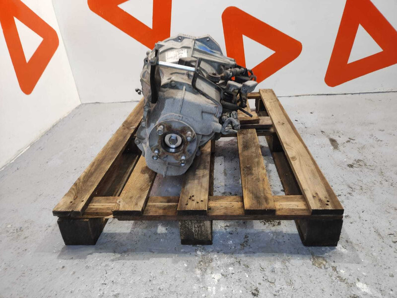 Nissan NT 400 Cabstar Gearbox 32010-LC62A / LOW MILEAGE - علبة التروس - شاحنة: صور 2 Nissan NT 400 Cabstar Gearbox 32010-LC62A / LOW MILEAGE - علبة التروس - شاحنة: صور 2