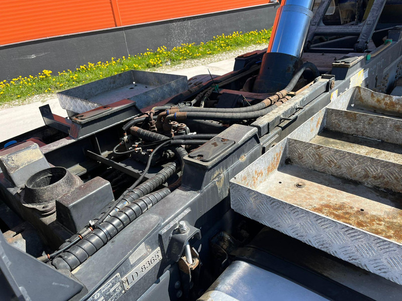 قلابات Scania R 560 6x4 RETARDER / FULL STEEL / BOX L=4595 mm: صور 13