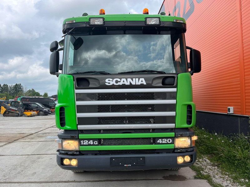 Scania R124 8x4 TANK 12000 l / VACUUM Disab P210/9 - 7800 m3/h / 1182 hours - فراغ شاحنة: صور 2 Scania R124 8x4 TANK 12000 l / VACUUM Disab P210/9 - 7800 m3/h / 1182 hours - فراغ شاحنة: صور 2