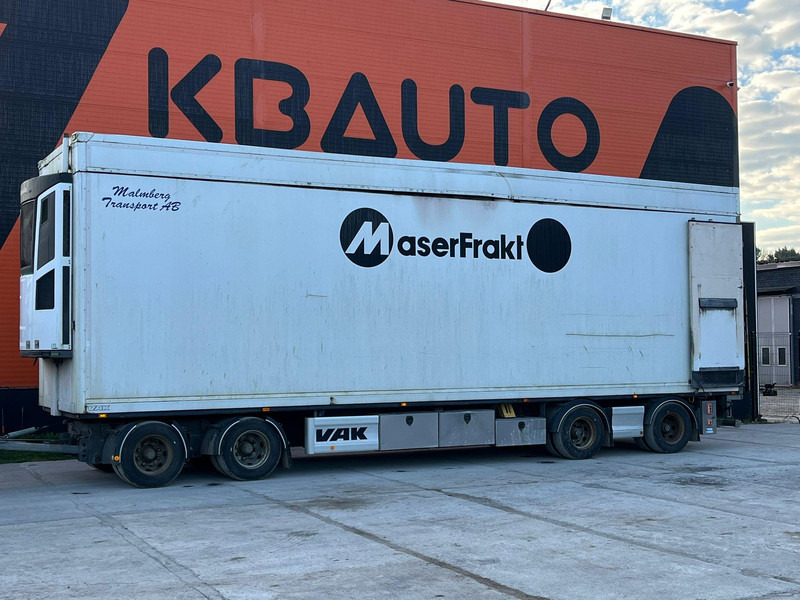 Vak V-4-40 LUMIKKO LT9 / BOX L=10804 mm - مبردة مقطورة: صور 1 Vak V-4-40 LUMIKKO LT9 / BOX L=10804 mm - مبردة مقطورة: صور 1