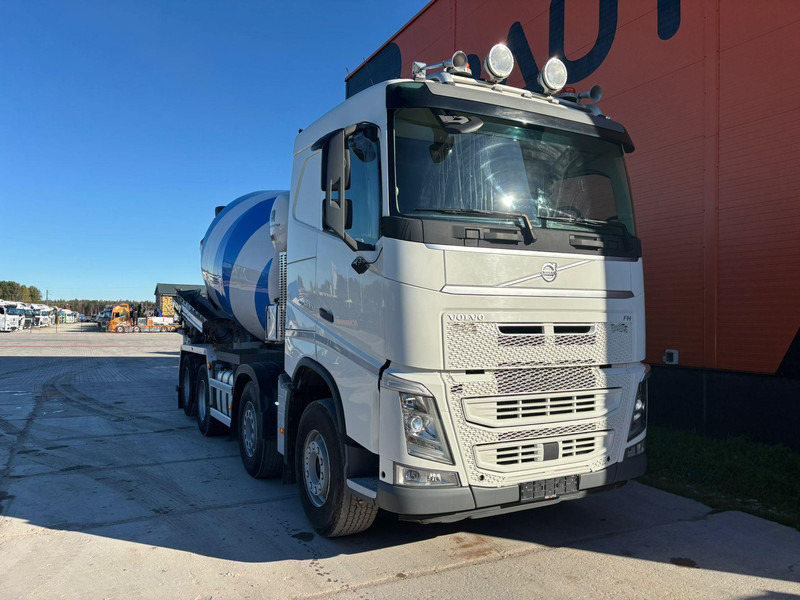 Volvo FH 500 8x4 INTERMIX 10 m3 + CHUTE / TANDEM AXLE LIFT - شاحنة خلاطة خرسانة: صور 3 Volvo FH 500 8x4 INTERMIX 10 m3 + CHUTE / TANDEM AXLE LIFT - شاحنة خلاطة خرسانة: صور 3