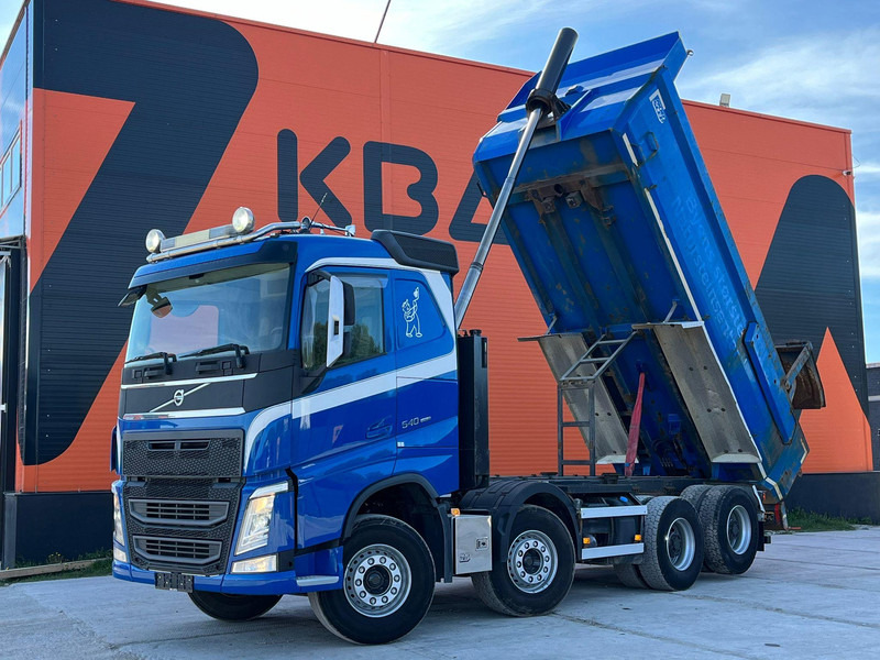 Volvo FH 540 8x4 TANDEM AXLE LIFT / BIG AXLES / BOX L=5712 mm - قلابات: صور 2 Volvo FH 540 8x4 TANDEM AXLE LIFT / BIG AXLES / BOX L=5712 mm - قلابات: صور 2