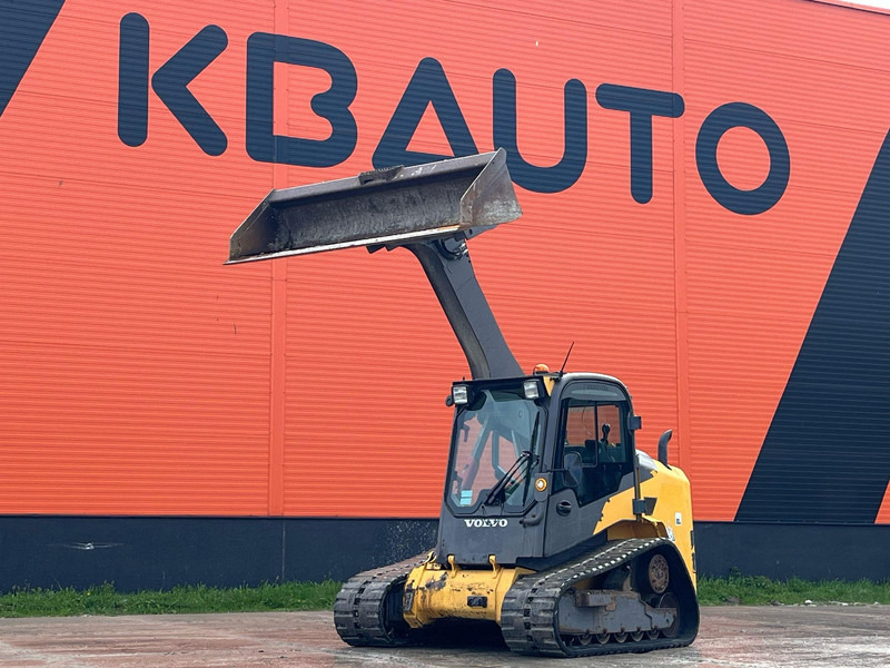 Volvo MCT 125 C T4 - اللودر المجنزر: صور 1 Volvo MCT 125 C T4 - اللودر المجنزر: صور 1