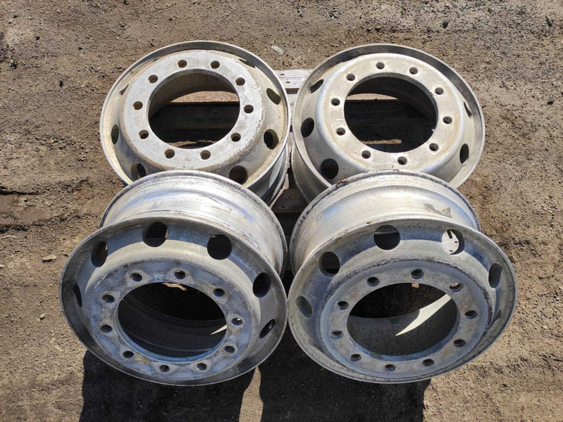 Alcoa rims for Volvo truck 22.5 x 9.00 / Volvo valuveljed - الإطارات - شاحنة: صور 1 Alcoa rims for Volvo truck 22.5 x 9.00 / Volvo valuveljed - الإطارات - شاحنة: صور 1