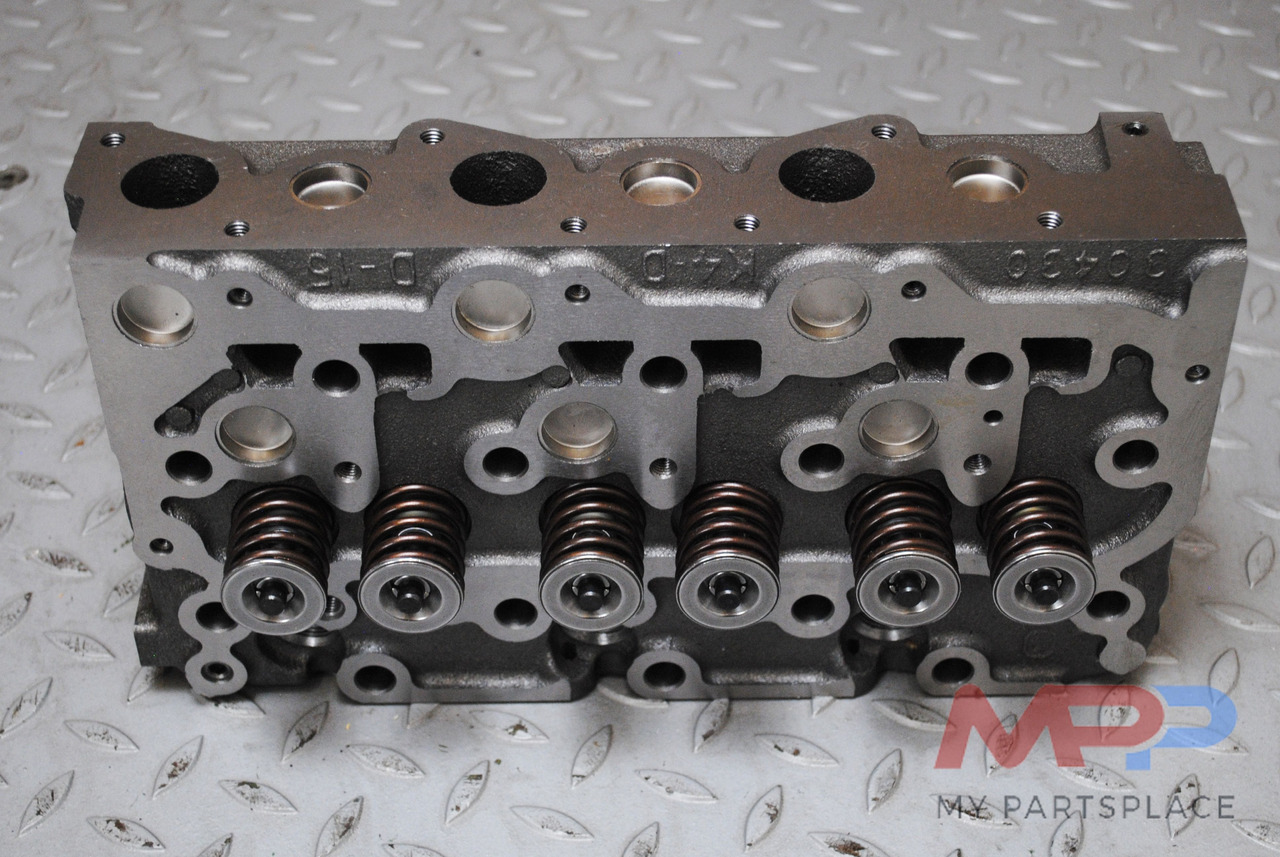 Cilinderkop inclusief kleppen Kubota D1803 D1503 D1403 D1703 - اسطوانة رئيس - آلات البناء: صور 3 Cilinderkop inclusief kleppen Kubota D1803 D1503 D1403 D1703 - اسطوانة رئيس - آلات البناء: صور 3