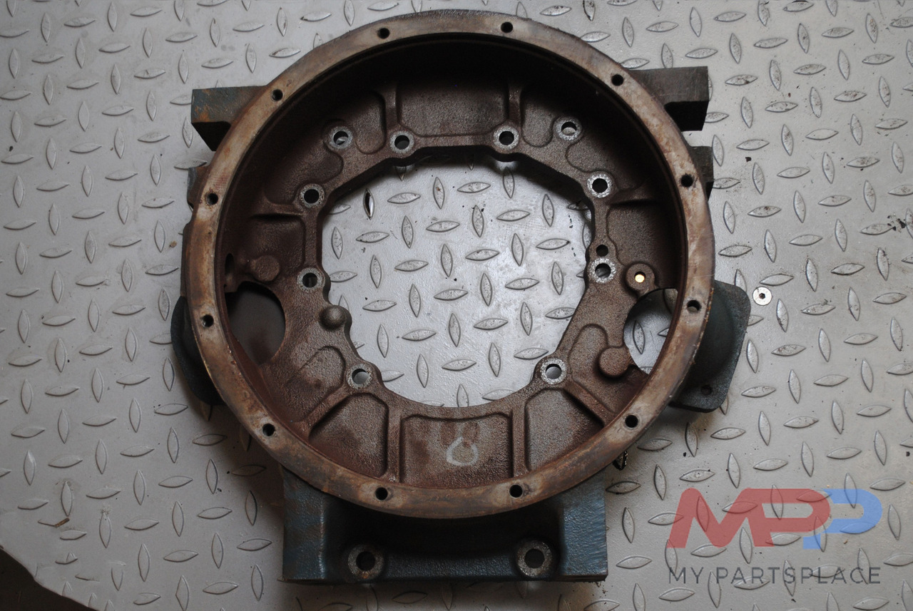 Kubota Vliegwielhuis Kubota V3300 v3600 - دولاب الموازنة - آلات البناء: صور 2 Kubota Vliegwielhuis Kubota V3300 v3600 - دولاب الموازنة - آلات البناء: صور 2