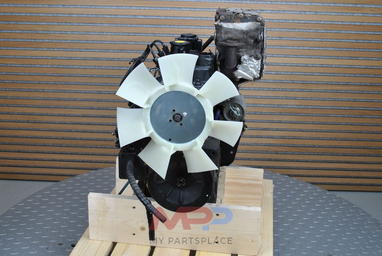 Shibaura Shibaura S723 - المحرك: صور 5 Shibaura Shibaura S723 - المحرك: صور 5