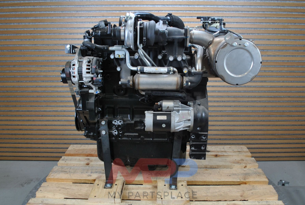 Yanmar Yanmar 4TNV98CT - DEMO - المحرك - آلات البناء: صور 2 Yanmar Yanmar 4TNV98CT - DEMO - المحرك - آلات البناء: صور 2