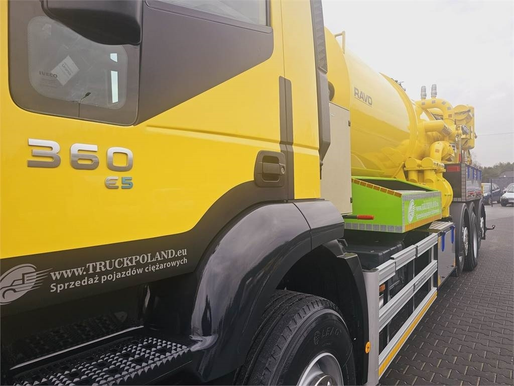 فراغ شاحنة Iveco RAVO WUKO FOR CHANNEL CLEANING druck saug kanal: صور 9 فراغ شاحنة Iveco RAVO WUKO FOR CHANNEL CLEANING druck saug kanal: صور 9