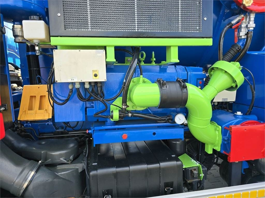 فراغ شاحنة Iveco WUKO MULLER KOMBI FOR CHANNEL CLEANING: صور 11 فراغ شاحنة Iveco WUKO MULLER KOMBI FOR CHANNEL CLEANING: صور 11